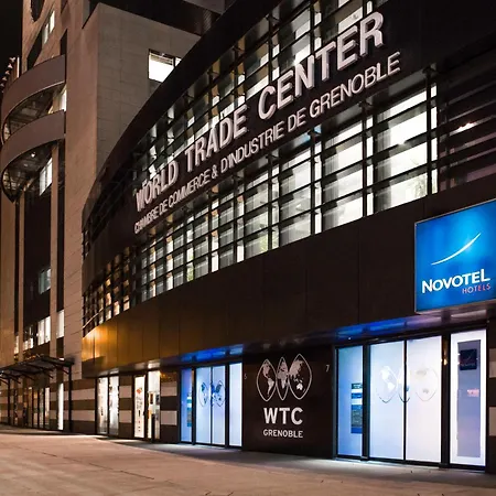 Hotel Novotel Centre 4*
