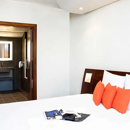 Novotel Centre Hotel 4*