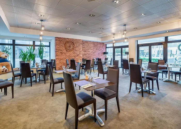 Novotel Centre 4*