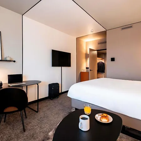 Novotel Centre 4*
