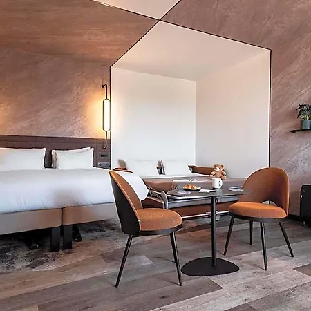 Novotel Centre Otel Grenoble