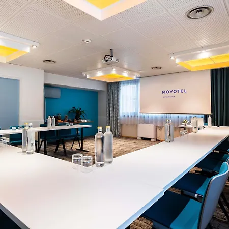 فندق Novotel Centre