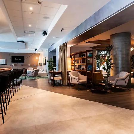 Novotel Centre 4*