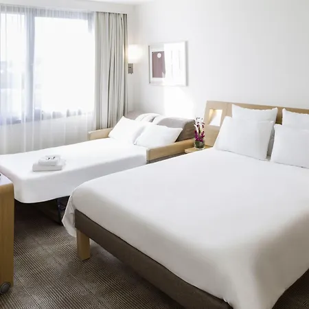 Отель Novotel Centre Гренобль