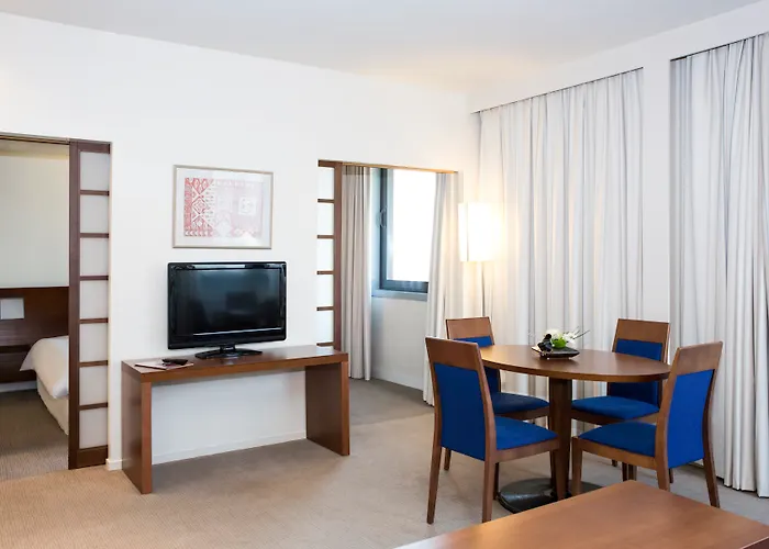 Novotel Centre Hotel