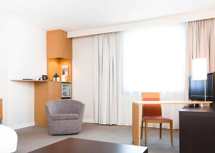 Novotel Centre